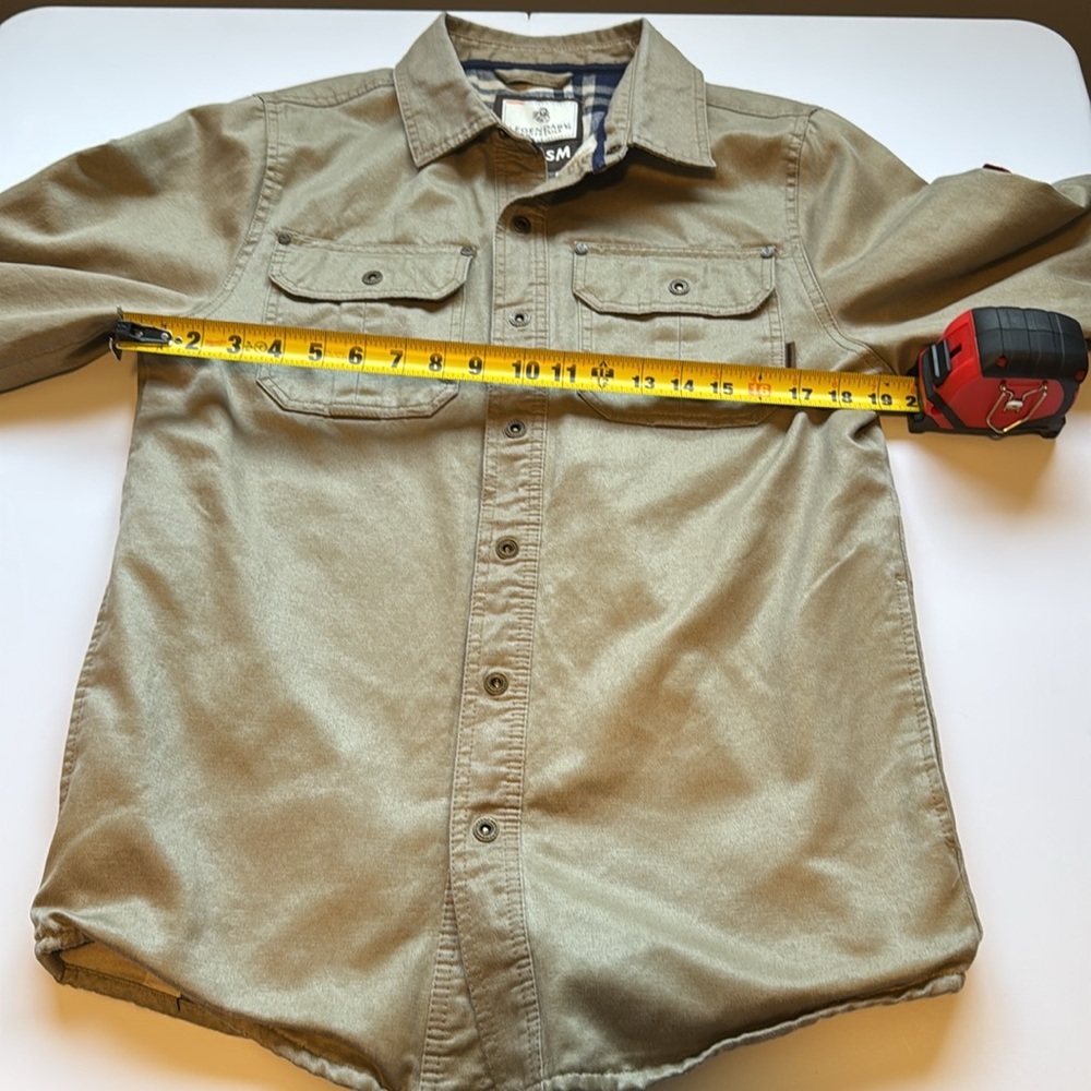 Legendary Whitetails Plaid Shirt - Picture 9 of 12